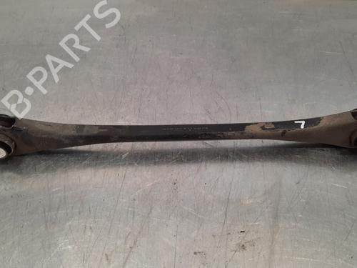 Venstre bagtil bærearm BMW 3 (F30, F80) 318 d (150 hp) 15028842