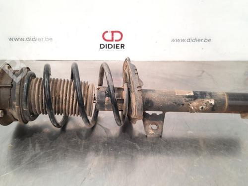 Used Right front shock absorber Right front shock absorber AUDI A3 Sportback (8VA, 8VF) 1.6 TDI (115 hp) 10896302 10896302