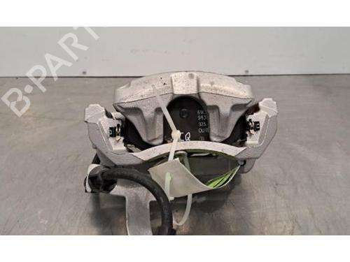 Used Right front brake caliper PEUGEOT 3008 III (KA_, KB_, KC_) Hybrid 136 (KAHPYE) (136 hp) 30605398