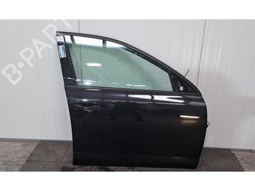 Used Right front door Right front door SKODA OCTAVIA III Combi (5E5, 5E6) 2.0 TSI RS (245 hp) 33248031 33248031