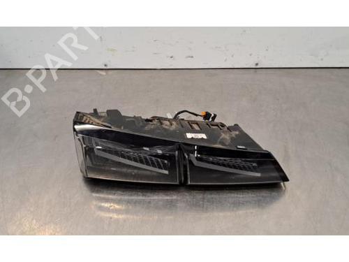 Used Left taillight PEUGEOT 308 III (FB_, FH_, FP_, F3_, FM_) e-308 (FMZKWZ) (156 hp) 30521450