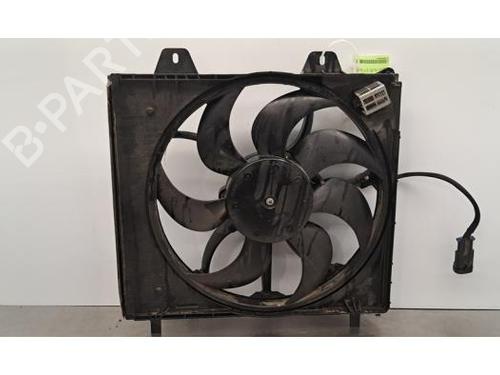 Used Radiator fan DS DS 3 / DS 3 CROSSBACK (UR_, UC_, UJ_) 1.5 BlueHDi 130 (UCYHZR) (130 hp) 30194991