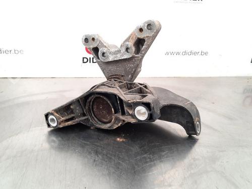 Used Engine mount PEUGEOT 308 II (LB_, LP_, LW_, LH_, L3_) 1.2 THP 110 (110 hp) 10897623