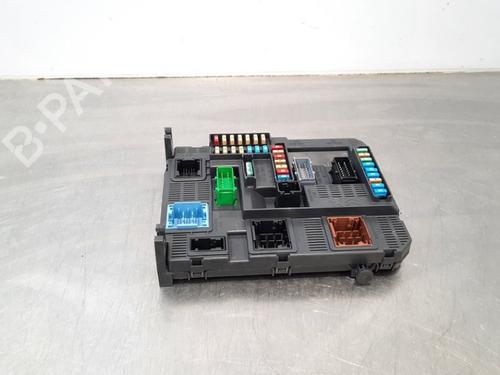 Used Fuse box PEUGEOT 2008 I (CU_) 1.2 THP 130 / PureTech 130 (130 hp) 10901128
