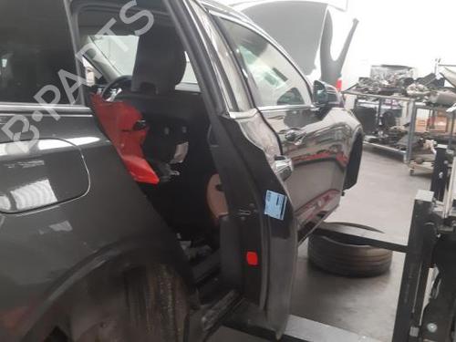 Used Right rear door VOLVO V60 II (225) D4 (190 hp) 15027644