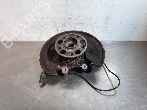 Used Right rear steering knuckle MERCEDES-BENZ C-CLASS (W205) C 450 AMG 4-matic (205.064) (367 hp) 23641987