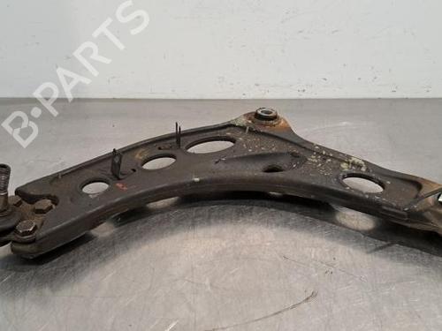 Used Left front suspension arm RENAULT TRAFIC III Van (FG_) 1.6 dCi 95 (FGMJ, FGMR) (95 hp) 23625759