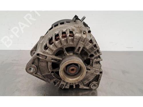 Alternator MERCEDES-BENZ C-CLASS (W205) C 200 d (205.011) A0009063003