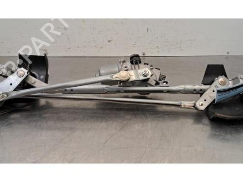 front-wipers-mechanism-subaru-solterra-2022-37091736 main image