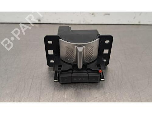 Used Gear lever PEUGEOT 308 III (FB_, FH_, FP_, F3_, FM_) e-308 (FMZKWZ) (156 hp) 30651121