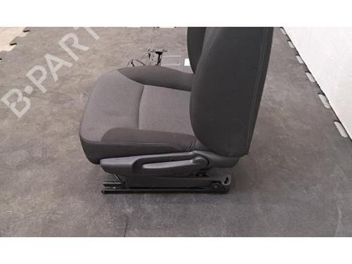 Left front seat RENAULT TRAFIC III Van (FG_) 1.6 dCi 125 (FGMH) | BP39418339C15 - Image 9