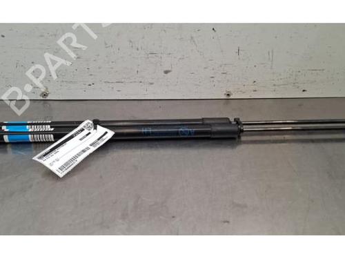 gasdmper-bagklap-kia-ev3-2024-39500457 main image