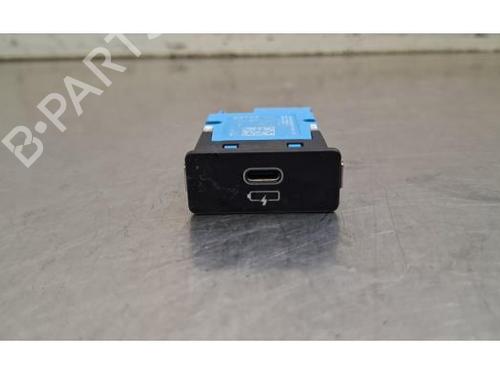 Used Electronic module Electronic module BMW 3 (G20, G80, G28) M3 Competition xDrive (510 hp) 40065841 40065841
