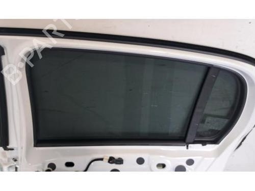 Right rear door PEUGEOT 308 III (FB_, FH_, FP_, F3_, FM_) e-308 (FMZKWZ) | BP27244685C5