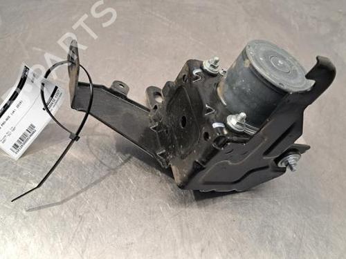 ABS Bremseaggregat TOYOTA PROACE Van (MDZ_) 2.0 D4d (MDZ3) (122 hp) 23621326