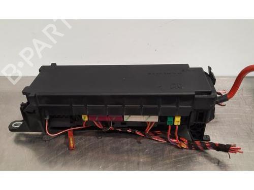 Used Fuse box MERCEDES-BENZ VITO Van (W447) 111 CDI (447.601, 447.603, 447.605) (114 hp) 25464261