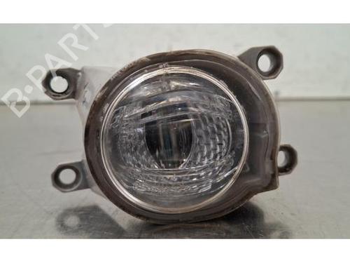 Used Right front fog light Right front fog light TOYOTA HILUX VIII Pickup (_N1_) 2.8 TD 4WD (GUN126) (204 hp) 39064875 39064875