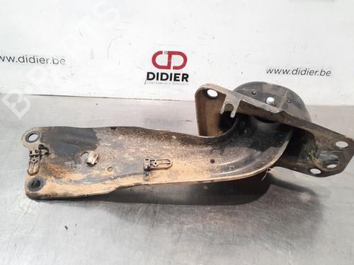 Used Left rear suspension arm SKODA KAROQ (NU7, ND7) 2.0 TDI 4x4 (150 hp) 10895840