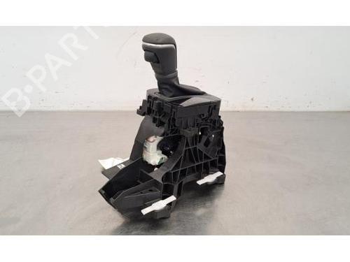 Gear lever TOYOTA YARIS (_P21_, _PA1_, _PH1_) 1.5 Hybrid (MXPH10, MXPH11) | BP29128581M90 