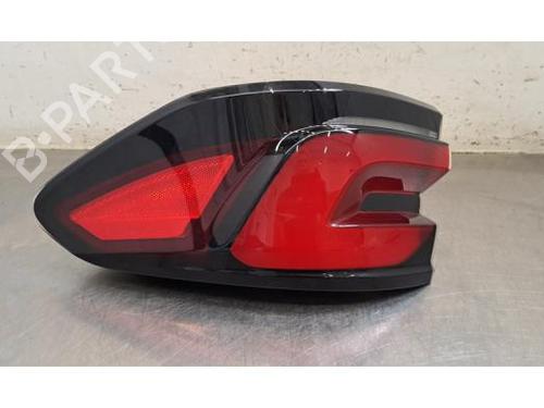 right-taillight-bmw-5-touring-g31-2017-37498969 main image