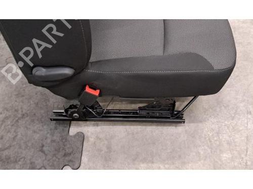 Left front seat RENAULT TRAFIC III Van (FG_) 2.0 dCi 130 (FGMY) | BP39645744C15 - Image 4