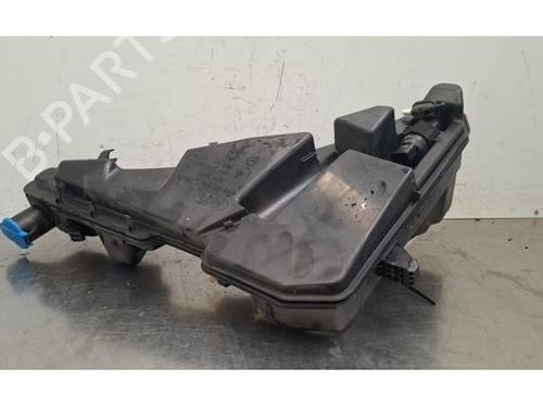 Used Windscreen washer tank Windscreen washer tank 39418122 39418122