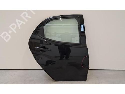 right-rear-door-toyota-yaris-_p21_-_pa1_-_ph1_-2020-34408497 main image