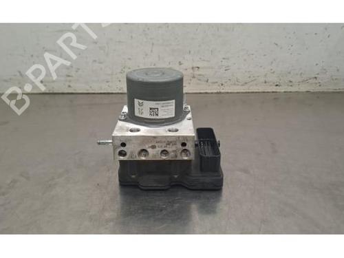 Used ABS pump ABS pump PEUGEOT 3008 II SUV (MC_, MR_, MJ_, M4_) 1.2 THP/ PureTech 130 (MRHNSM, MRHNSU, MRHNSJ, MRHNYW,... (131 hp) 40517814 40517814