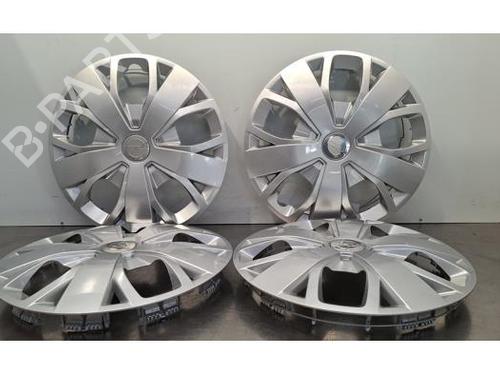 Used Hub cap OPEL MOVANO C Van (U9) 2.2 D (165 hp) 32353932