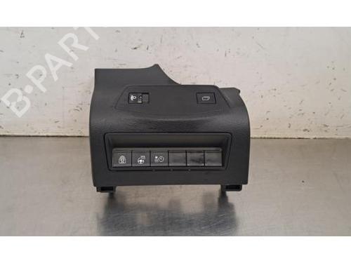 Used Switch Switch CITROËN E-MEHARI Electric (68 hp) 33834843 33834843