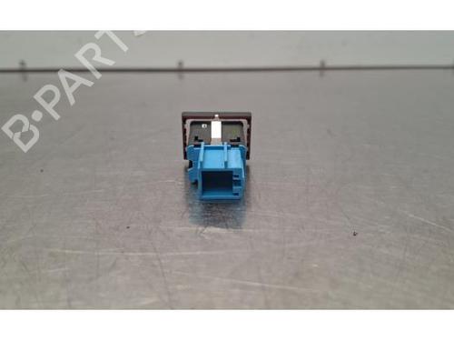 Warning switch VW CADDY IV Box Body/MPV (SAA, SAH) 1.2 TSI | BP38043988I22 - Image 3