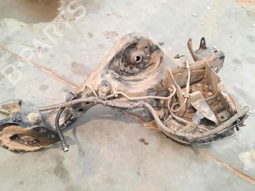 Used Left rear steering knuckle RENAULT KADJAR (HA_, HL_) 1.2 TCe 130 (HLMR) (130 hp) 10898116