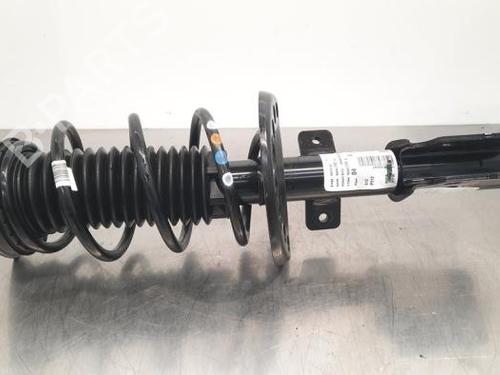 Used Left front shock absorber PEUGEOT 308 III (FB_, FH_, FP_, F3_, FM_) PureTech 130 (FPHNSL, FPHNST) (131 hp) 23594778