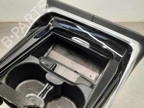 Middle console MERCEDES-BENZ A-CLASS Saloon (V177) AMG A 35 4-matic (177.151) | BP19649195I22 
