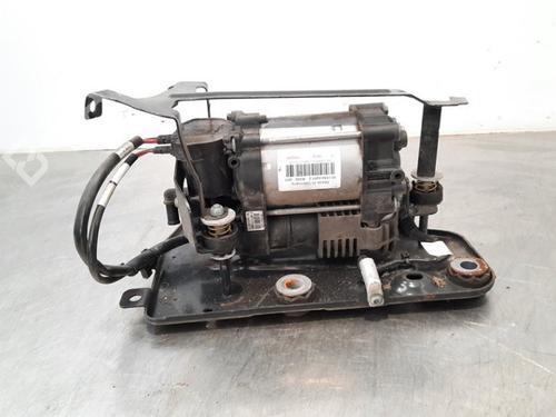 Used Suspension compressor VOLVO XC90 II (256) T6 AWD (320 hp) 17563020