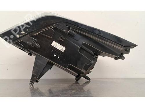Right taillight PEUGEOT 308 III (FB_, FH_, FP_, F3_, FM_) PureTech 130 (FPHNSL, FPHNST) | BP26441961C35 