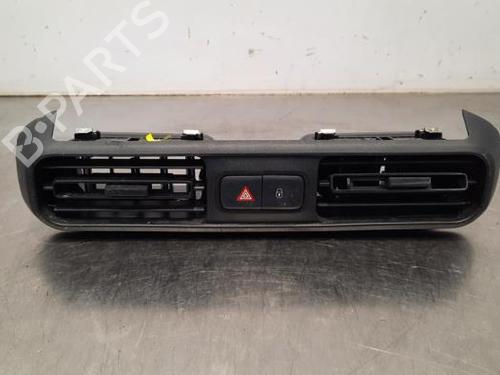 Used Air vent PEUGEOT PARTNER Box Body/MPV (K9) 1.5 BlueHDi 75 (75 hp) 23583710