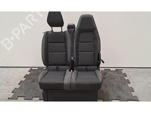 Used Right front seat Right front seat 37499281 37499281