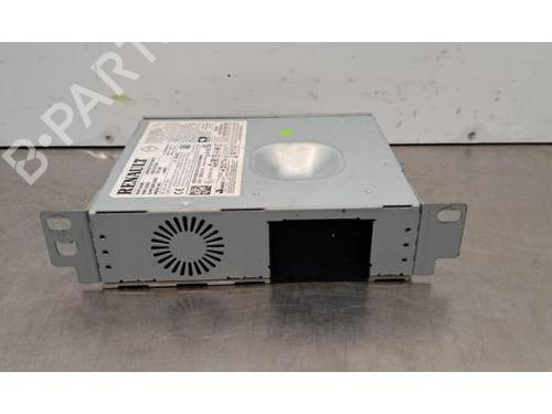 Used Radio RENAULT SCENIC E-TECH PHASE I EV87 (218 hp) 30403935