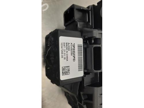 Gear lever VOLVO XC60 II (246) B5 Mild-Hybrid AWD | BP23587868M90 