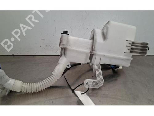 Used Windscreen washer tank Windscreen washer tank 39180116 39180116