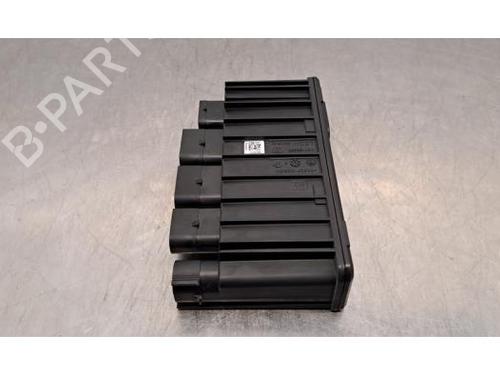 Ignition distributor BMW 1 (F40) M 135 i xDrive | BP30530647M68