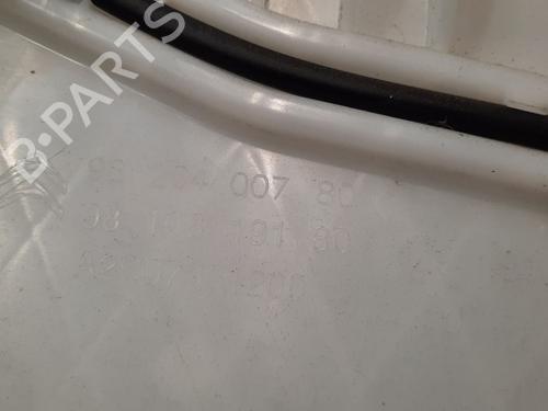 Windscreen washer tank PEUGEOT 3008 II SUV (MC_, MR_, MJ_, M4_) 1.5 BlueHDi 130 | BP15034132C113 