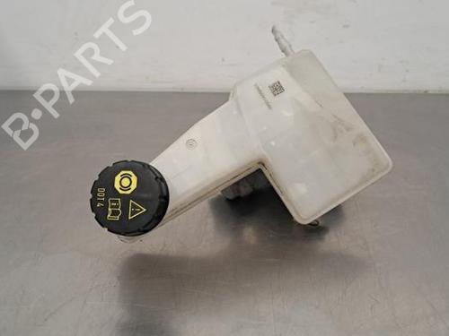 Used Brake master cylinder CITROËN C4 III (BA_, BB_, BC_) BLUEHDI 110 (BBYHSA) (110 hp) 23593174