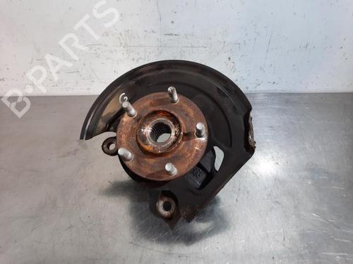Used Left front steering knuckle NISSAN JUKE (F15) 1.5 dCi (110 hp) 23584410