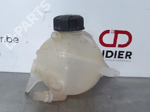 expansion-tank-citroen-berlingo-multispace-b9-16-bluehdi-100-9684527680002-2008-10872413 main image