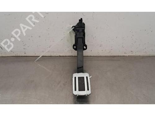 Used Pedal PEUGEOT 3008 III (KA_, KB_, KC_) Hybrid 136 (KAHPYE) (136 hp) 30530635