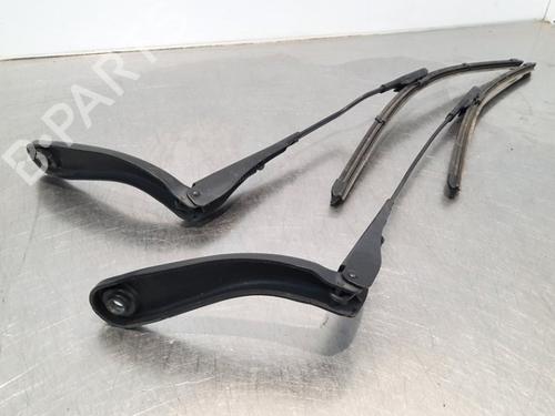 Front windshield wiper arm BMW 3 Touring (F31) 318 i | BP15026338C143 