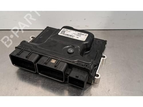 Used Engine control unit (ECU) RENAULT CLIO V (B7_) 1.5 Blue dCi 100 (B7AD) (101 hp) 31324194