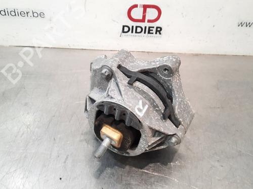 Used Engine mount BMW 3 (F30, F80) 318 i (136 hp) 10895120
